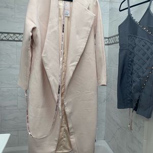 Medium cream oversized duster.